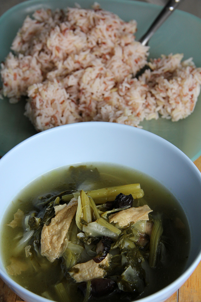 Tom Jap Chai (ต้มจับฉ่าย)