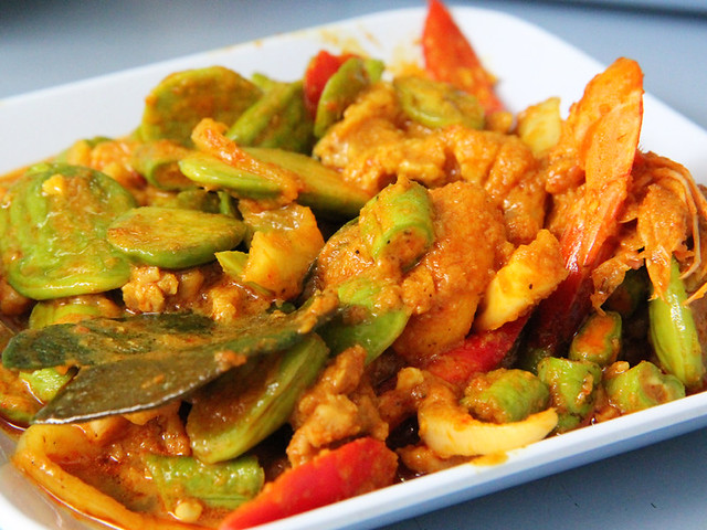 กุ้งผัดสะตอ