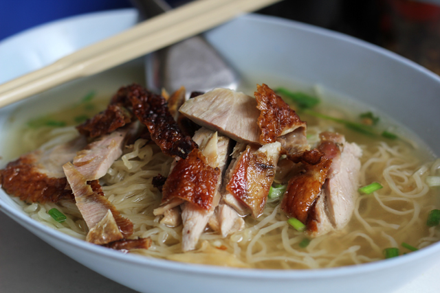 Ba Mee Egg Noodles and Rosted Duck (บะหมี่เป็ด)