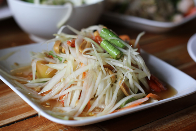 Restaurants at Ekkamai